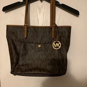 Michael Kors purse